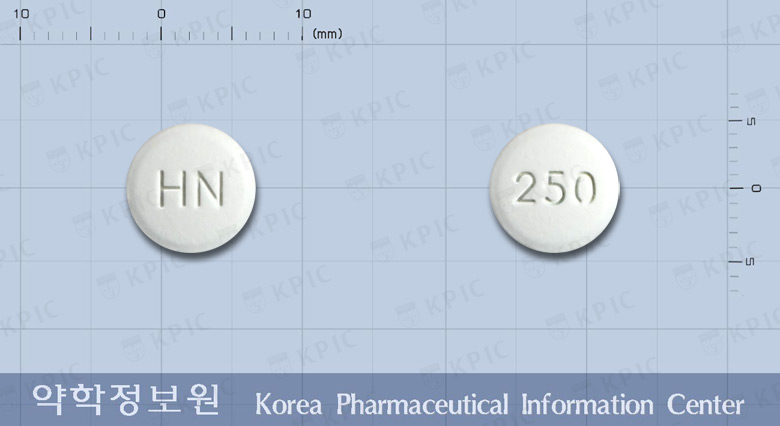 클로팜정250밀리그램(팜시클로비르) 낱알 사진