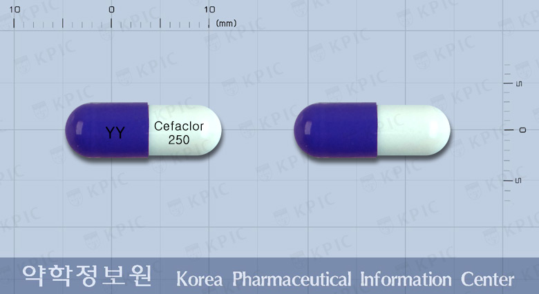 유유세파클러캡슐(세파클러수화물) 낱알 사진