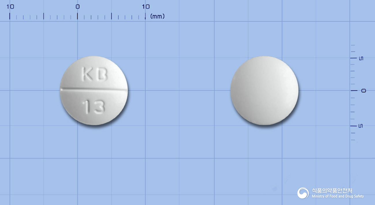 마리부틴정150mg(트리메부틴말레산염) 낱알 사진